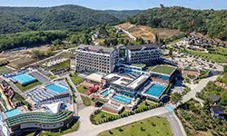 Masowa turystyka w hotelach nie musi być głośna