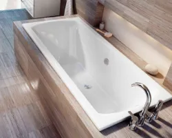 Letnie odświeżenie w wannie