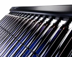 Hewalex z&nbsp;nowymi kolektorami próżniowymi Thermomax i&nbsp;Varisol