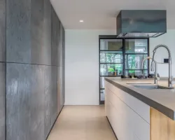 Dekoracyjne płyty z efektem betonu w nowoczesnych wnętrzach