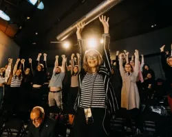 Design niosący zmianę. Rozmowa z Ingrid van der Wacht