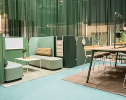 Nowoczesne przestrzenie biurowe zintegrowane z naturą