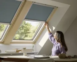 Nowe, wewnętrzne rolety elektryczne i solarne VELUX