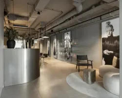 Stal i&nbsp;industrialne akcenty - projekt salonu fryzjerskiego