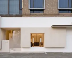 Prosto i&nbsp;nowocześnie. Projekt pracowni Lingjie AR. Design