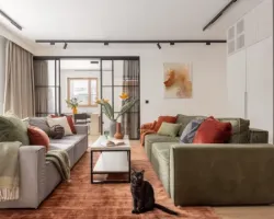 Industrialne wnętrze od&nbsp;WOZ.design z&nbsp;obrazami Magdaleny Lenartowicz