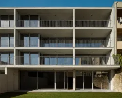 Budynek wielorodzinny według pracowni Helder da Rocha Arquitectos