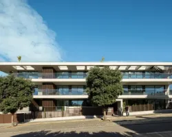 Scala-Mare - modny apartamentowiec nad oceanem