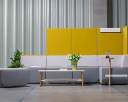 ELEGANCKA I&nbsp;NOWOCZESNA PRZETRZEŃ PUBLICZNA - KOLEKCJA MEBLI LINK OD&nbsp;MARBET