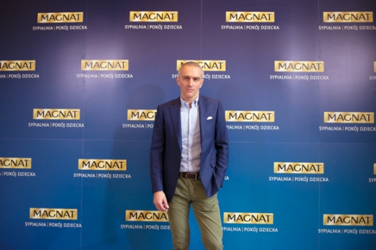 Jak poprawić jakość powietrza w pomieszczeniach? Nowa farba MAGNAT redukująca formaldehyd jest już na rynku! / zdjęcie nr: 2 Jak poprawić jakość powietrza w pomieszczeniach? Nowa farba MAGNAT redukująca formaldehyd jest już na rynku! / zdjęcie nr: 2