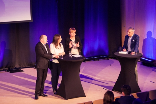 Jak poprawić jakość powietrza w pomieszczeniach? Nowa farba MAGNAT redukująca formaldehyd jest już na rynku! / zdjęcie nr: 9 Jak poprawić jakość powietrza w pomieszczeniach? Nowa farba MAGNAT redukująca formaldehyd jest już na rynku! / zdjęcie nr: 9