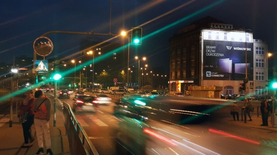 WIŚNIOWSKI z potrójną siłą w kampanii smartCONNECTED / zdjęcie nr: 2 WIŚNIOWSKI z potrójną siłą w kampanii smartCONNECTED / zdjęcie nr: 2