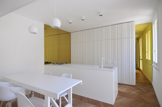 Renowacja dwupoziomowego apartamentu - CDR Renowacja dwupoziomowego apartamentu - CDR