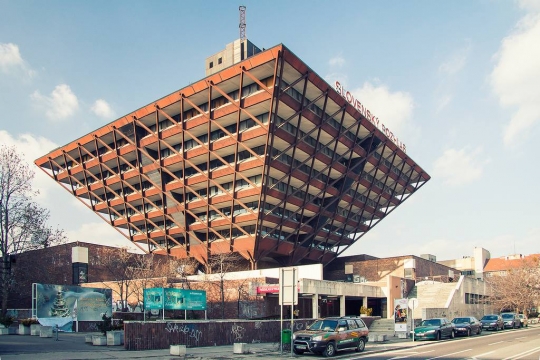 Wykład Makabra i bryła – najbardziej szkaradne dzieła architektury XX wieku na świecie i w Polsce Wykład Makabra i bryła – najbardziej szkaradne dzieła architektury XX wieku na świecie i w Polsce