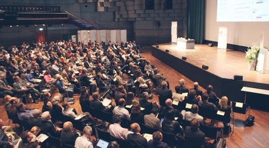 VIII MIĘDZYNARODOWE FORUM BUDOWNICTWA PASYWNEGO VIII MIĘDZYNARODOWE FORUM BUDOWNICTWA PASYWNEGO