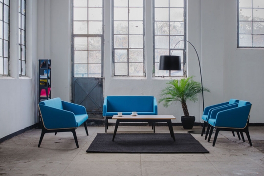 Proste linie, harmonijne kształty - styl retro we współczesnym wydaniu | Kolekcja mebli  FIN / zdjęcie nr: 1