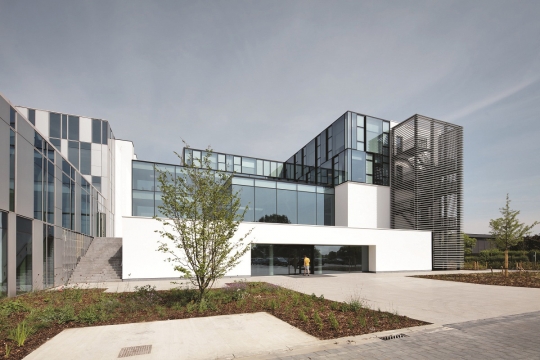 W samym centrum innowacji - Reynaers W samym centrum innowacji - Reynaers