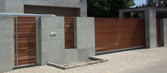 Trwałość, nowoczesny desgin, szybki montaż - zalety podmurówek i murków Rockina Cubero / zdjęcie nr: 2 Trwałość, nowoczesny desgin, szybki montaż - zalety podmurówek i murków Rockina Cubero / zdjęcie nr: 2