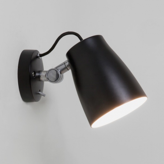 Prosta i&nbsp;elgancka forma lamp z&nbsp;kolekcji Atelier / zdjęcie nr: 12