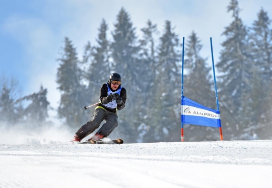XXVIII Mistrzostwa Polski Architektów w&nbsp;Narciarstwie Alpejskim i&nbsp;Snowboardzie - Ski Archi Cup 2019 / zdjęcie nr: 4