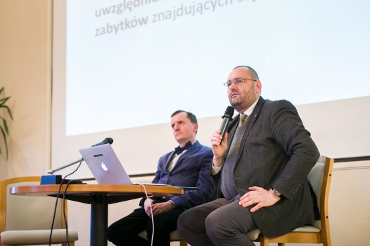 Rewitalizacja dawnych obiektów stoczniowych na Młodym Mieście w Gdańsku Rewitalizacja dawnych obiektów stoczniowych na Młodym Mieście w Gdańsku
