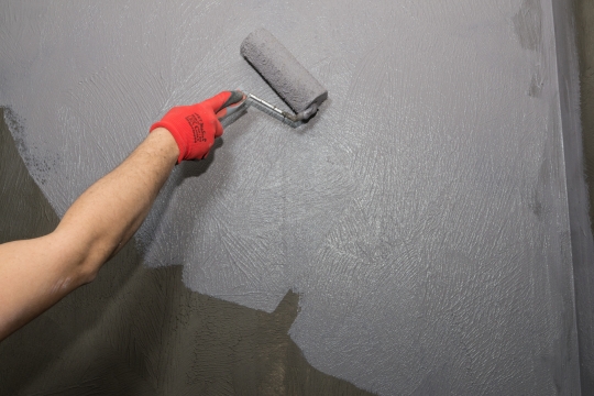 Nowa, elastyczna i uniwersalna hydroizolacja webertec Superflex D3 / zdjęcie nr: 4 Nowa, elastyczna i uniwersalna hydroizolacja webertec Superflex D3 / zdjęcie nr: 4