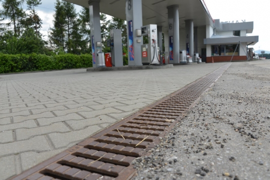 Odwodnienie jezdni dróg i&nbsp;placów przemysłowych / zdjęcie nr: 4
