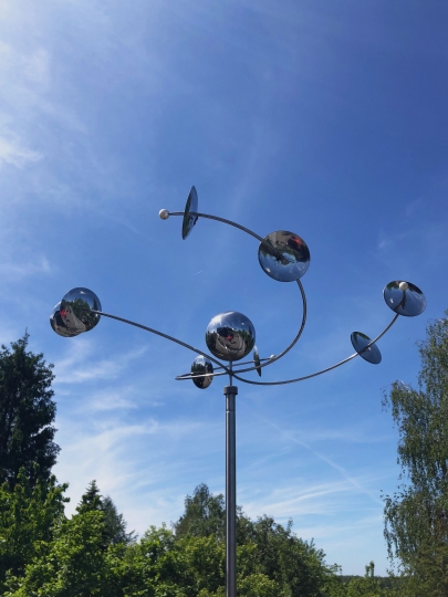 Sztuka kinetyczna w wykonaniu światowych artystów przybiera najróżniejsze formy / zdjęcie nr: 6