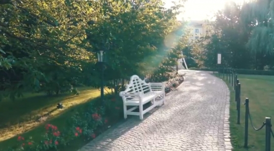 Elementy małej architektury Art-Metal upiększają przestrzeń parku rozrywki / zdjęcie nr: 1