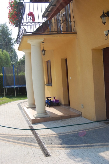Jak wykonać odwodnienie liniowe domu i&nbsp;garażu / zdjęcie nr: 5