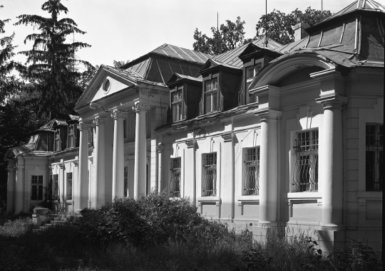 Wystawa „Stał dwór szlachecki…” – fotografie Waldemara Śliwczyńskiego / zdjęcie nr: 4