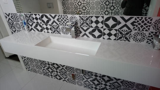 Umywalki na zamówienie a styl etno w łazience – najlepsze projekty / zdjęcie nr: 4 Umywalki na zamówienie a styl etno w łazience – najlepsze projekty / zdjęcie nr: 4