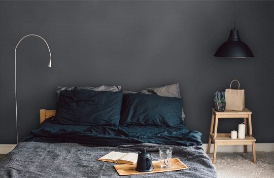 Nowoczesny, niebanalny, inspirujący - kolor antracytowy we wnętrzu / zdjęcie nr: 2 Nowoczesny, niebanalny, inspirujący - kolor antracytowy we wnętrzu / zdjęcie nr: 2