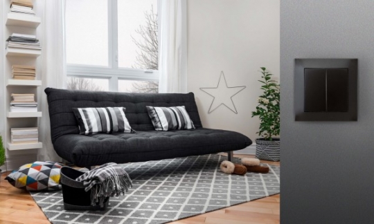 Stylowo i z charakterem - kolor czarny we wnętrzu / zdjęcie nr: 6 Stylowo i z charakterem - kolor czarny we wnętrzu / zdjęcie nr: 6