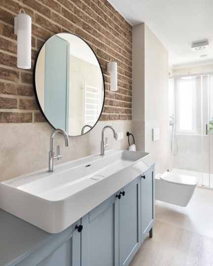 Mieszkanie na&nbsp;poddaszu w&nbsp;odcieniach błękitu / zdjęcie nr: 8