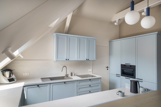 Mieszkanie na&nbsp;poddaszu w&nbsp;odcieniach błękitu / zdjęcie nr: 6