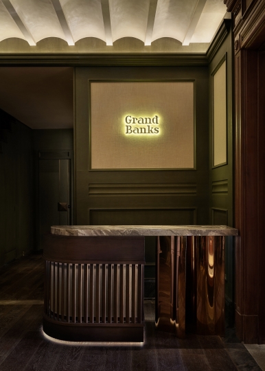 W stronę klasyki - Grand Banks / zdjęcie nr: 17