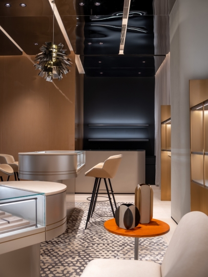 Oryginalna przestrzeń handlowa PONHU Luxury Lifestyle Store / zdjęcie nr: 45