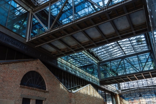 Fabryka Norblina w&nbsp;systemach Aluprof – muzeum czy biura? / zdjęcie nr: 3