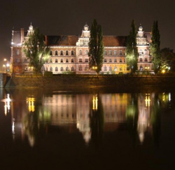 Wrocław: miasto spotkań, miasto inwestycji Wrocław: miasto spotkań, miasto inwestycji