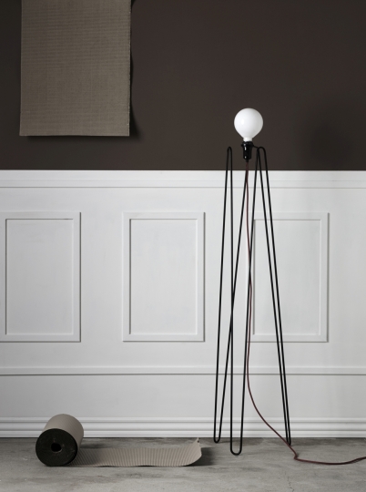 Minimalistyczne lampy podłogowe MODEL / zdjęcie nr: 1