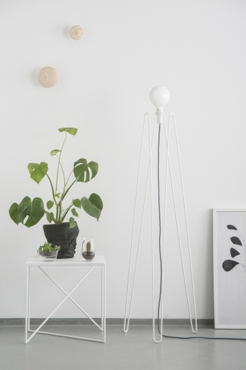 Minimalistyczne lampy podłogowe MODEL / zdjęcie nr: 8
