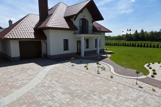 Promenada - gwiazda wśród kostek brukowych Promenada - gwiazda wśród kostek brukowych