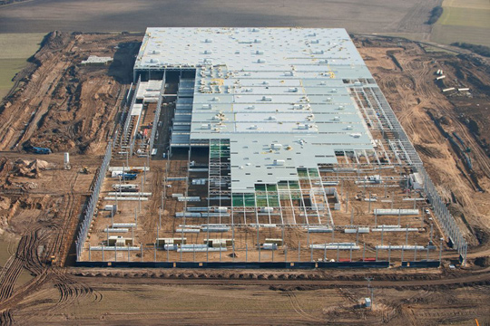 Logistyka w skali makro - raport z budowy centrum logistycznego Amazon w Sadach Logistyka w skali makro - raport z budowy centrum logistycznego Amazon w Sadach