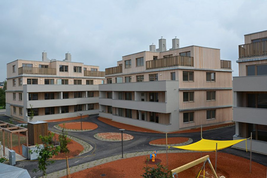 Drewniane domy wielorodzinne i dwurodzinne firmy Rýmařovské Domy wyrosły na obrzeżach Wiednia Drewniane domy wielorodzinne i dwurodzinne firmy Rýmařovské Domy wyrosły na obrzeżach Wiednia