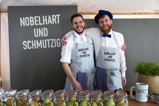 Dla poszukiwaczy dobrego smaku: Villeroy & Boch w restauracji Nobelhart & Schmutzig w Berlinie Dla poszukiwaczy dobrego smaku: Villeroy & Boch w restauracji Nobelhart & Schmutzig w Berlinie