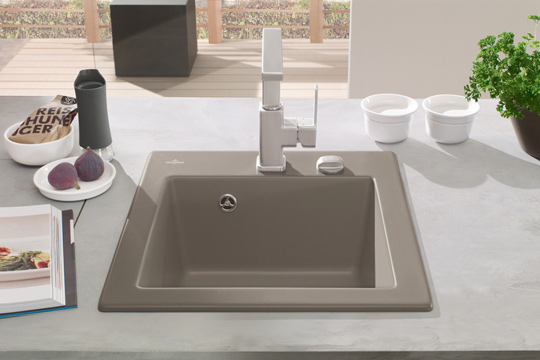 Rodzina Subway przedstawia: nowy jednokomorowy zlewozmywak Subway 50 S od Villeroy & Boch Rodzina Subway przedstawia: nowy jednokomorowy zlewozmywak Subway 50 S od Villeroy & Boch