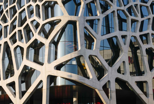 Ażurowość w architekturze Ażurowość w architekturze