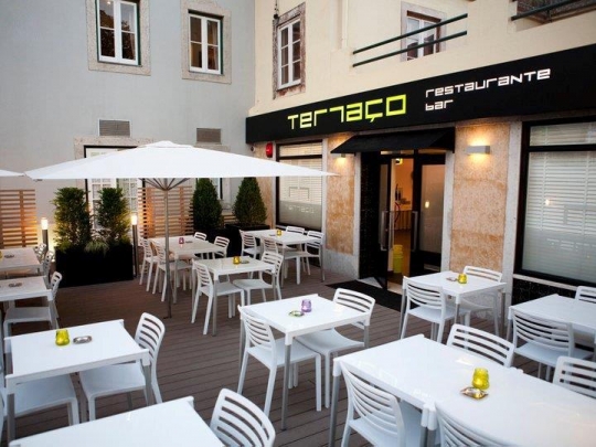 Resol - najbogatszy asortyment dla branży komercyjnej mebli do wewnątrz i na zewnątrz lokali komercyjnych / zdjęcie nr: 6 Resol - najbogatszy asortyment dla branży komercyjnej mebli do wewnątrz i na zewnątrz lokali komercyjnych / zdjęcie nr: 6