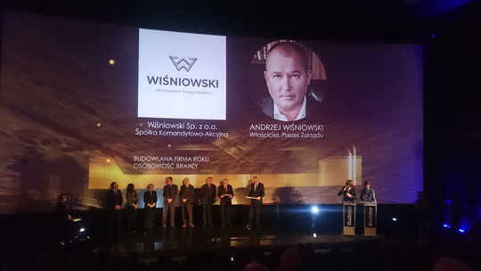 WIŚNIOWSKI Budowlaną Firmą Roku według Buildera WIŚNIOWSKI Budowlaną Firmą Roku według Buildera